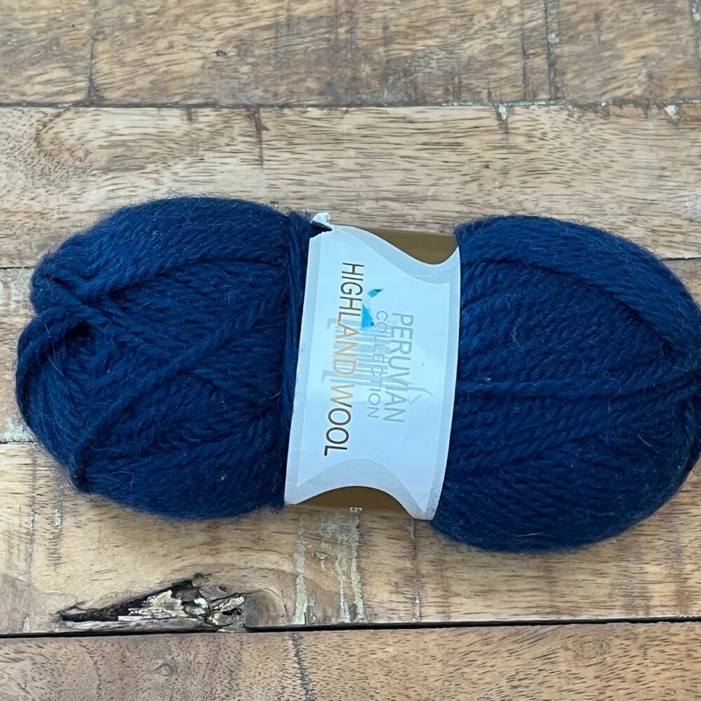 Elann Collection Peruvian Collection Highland Wool Yarn Blue 50g 109 Yards - Picture 6 of 7